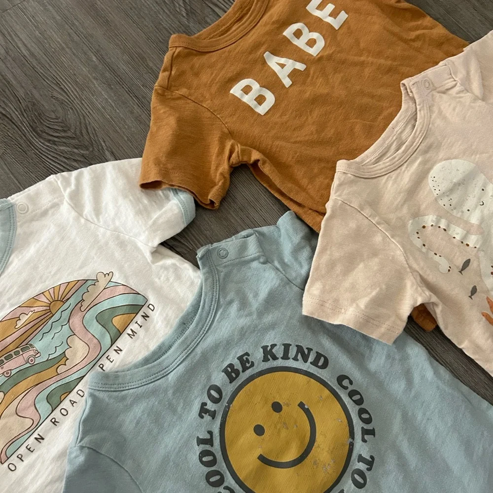 Little Co. Toddler Graphic T-Shirts Set - 4 tops size 24 months - Picture 2 of 7